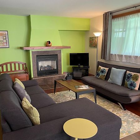 Condo Jardins Du Village Mont-Tremblant Exterior photo